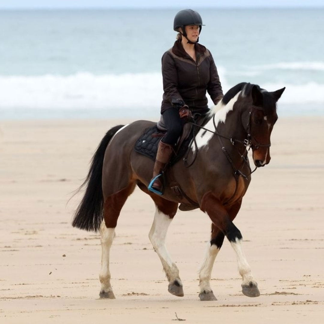 Welligogs Women's Burghley Wax Jacket in Herringbone