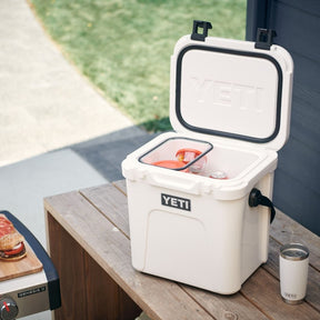 YETI Roadie 24 Cool Box in Ridgeline