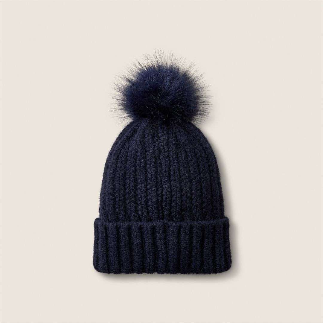 Ariat Women's Chilton Beanie in Navy
