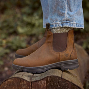 Ariat Women's Cooper Chelsea Boots in Distressed Copper