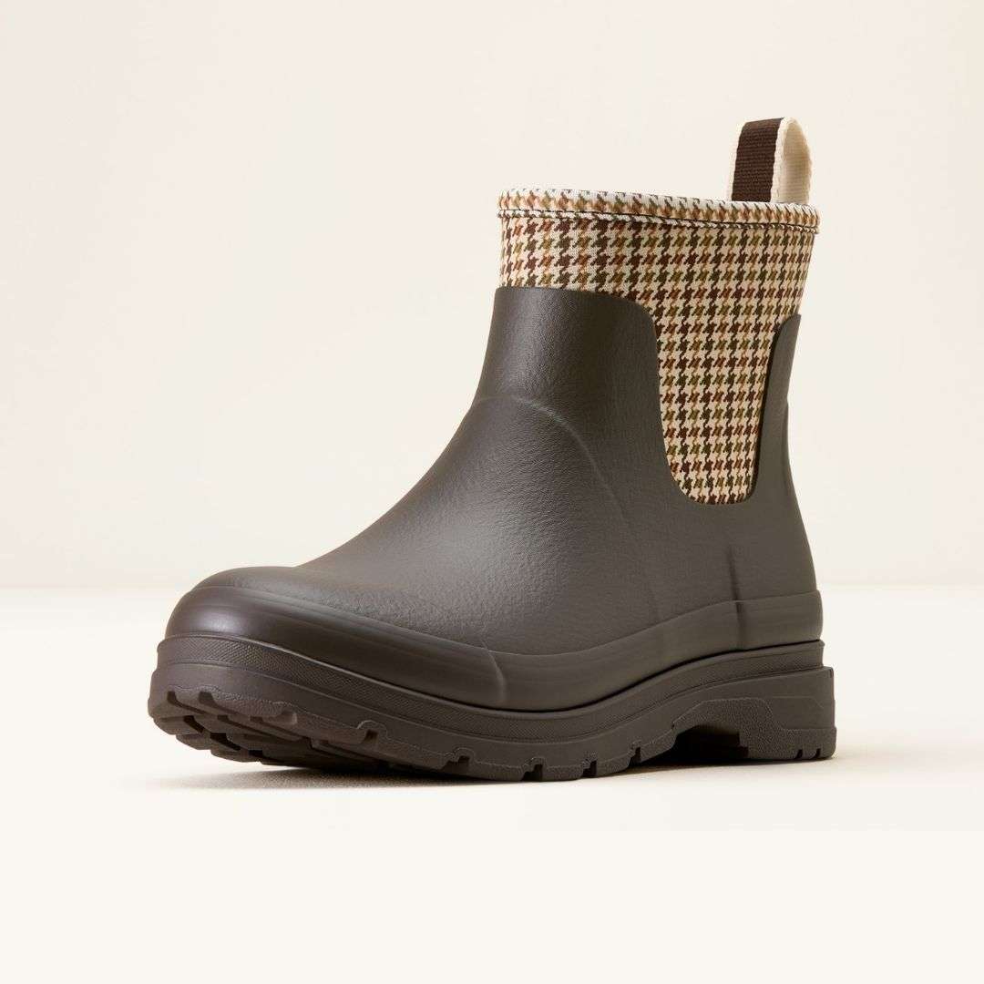 Ariat Women's Kelmarsh Shortie Boot in Chocolate