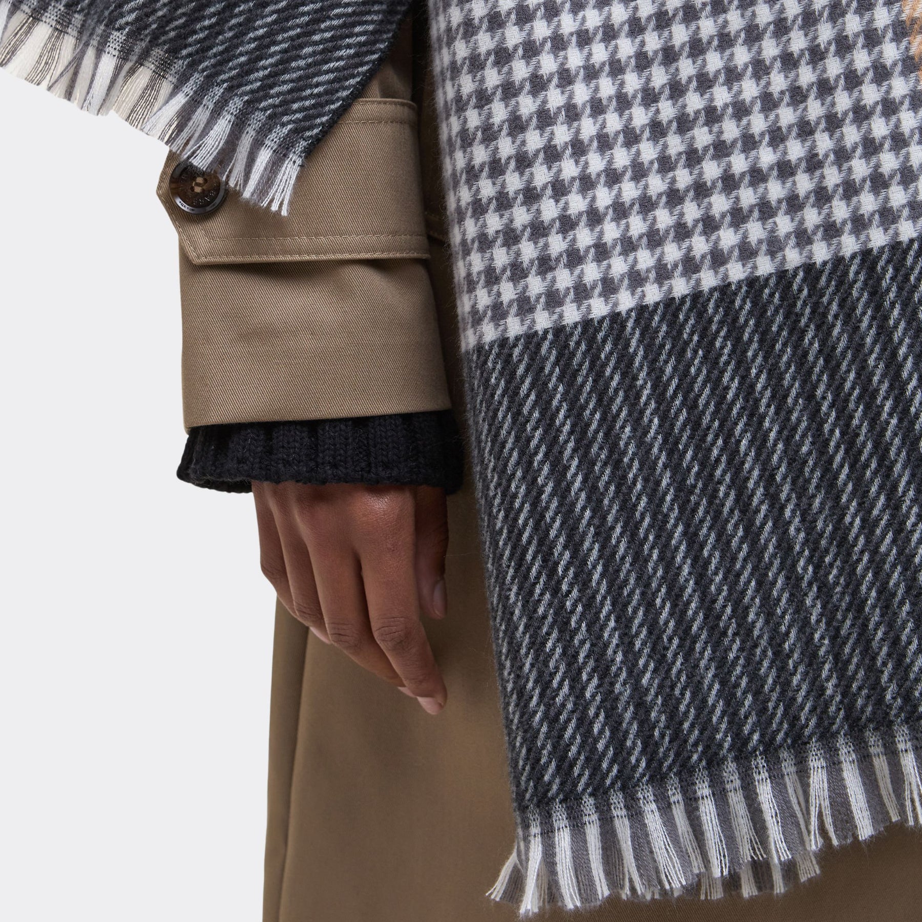 Barbour Melody Check Scarf in Charcoal