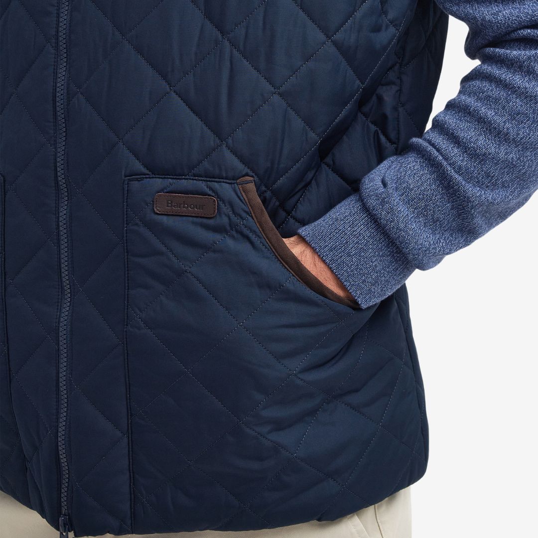 Barbour Men's Chesterwood Gilet in Navy