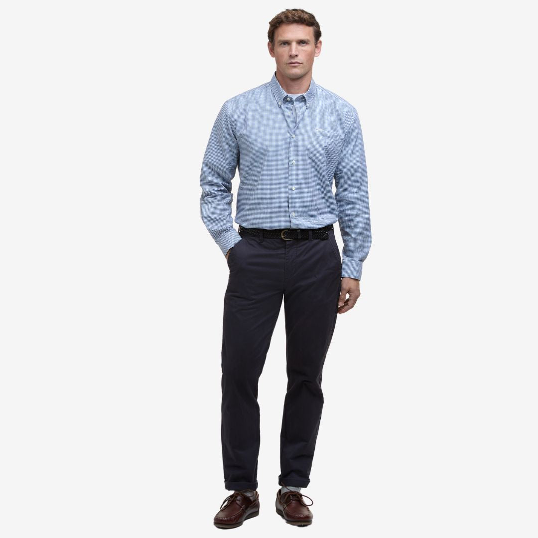 Barbour Men's Finwell Tailored Long-Sleeved Shirt in Sky