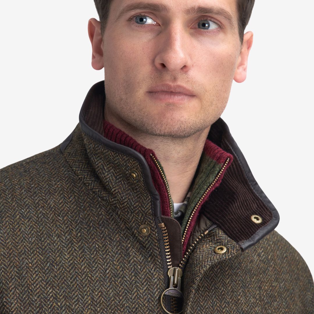 Barbour Men's Hereford Tweed Wool Jacket in Olive