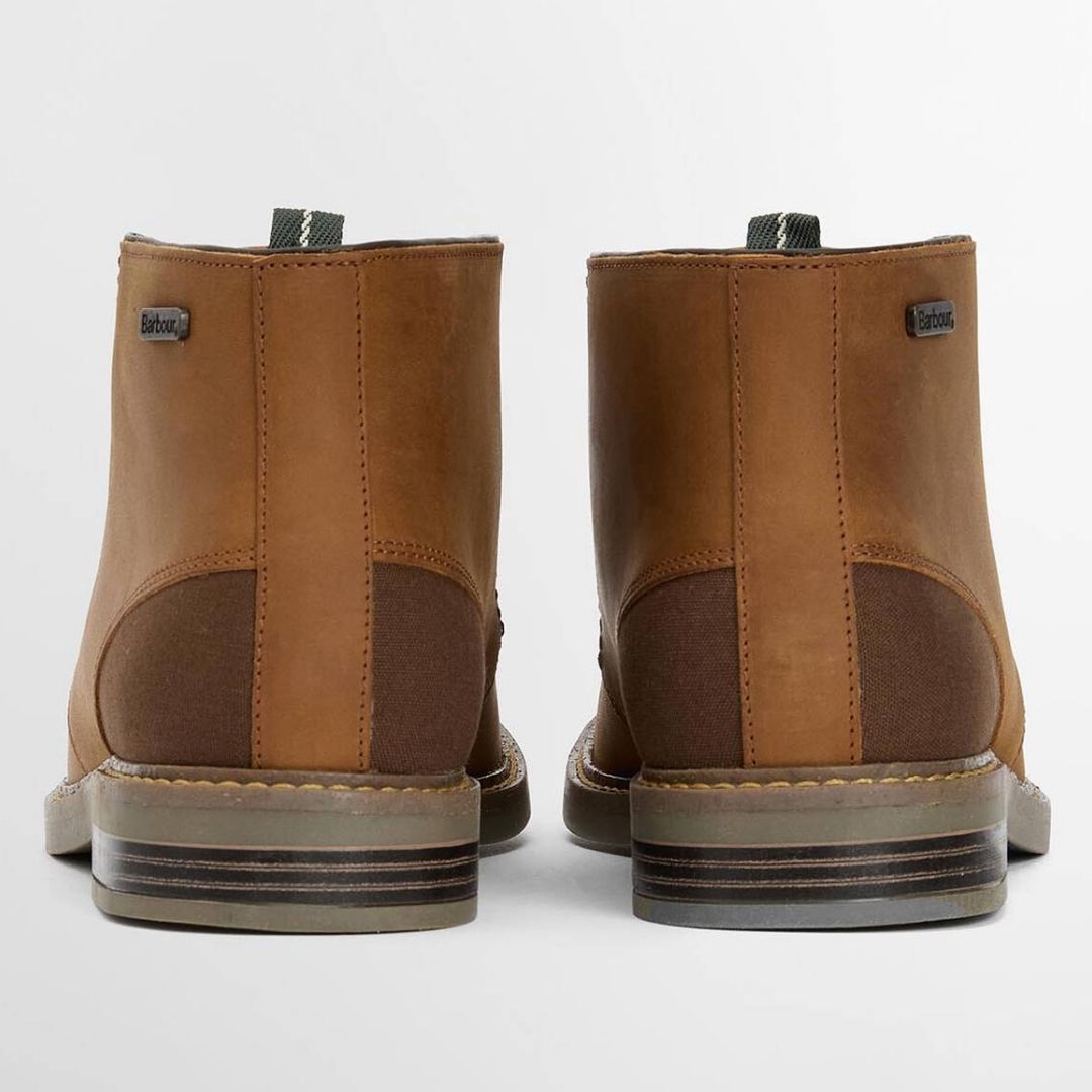 Barbour Men's Readhead Chukka Boots in Timber Tan