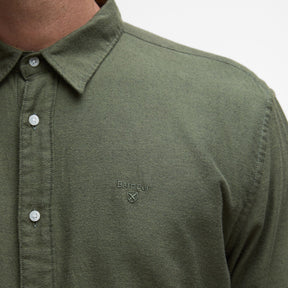 Barbour Men's Sealane Relaxed Long-Sleeved Shirt in Olive