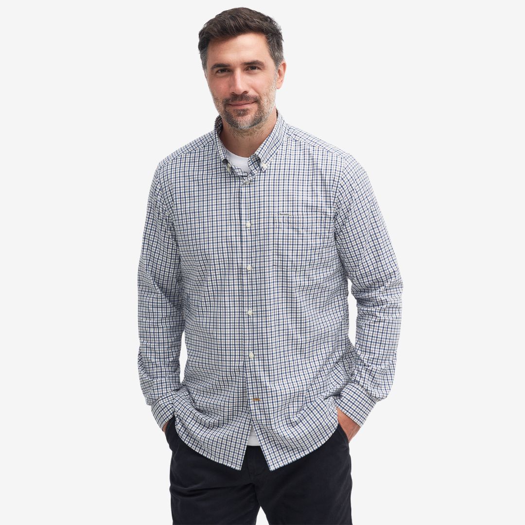 Barbour Men's Teesdale Tailored Long-Sleeved Shirt in Navy