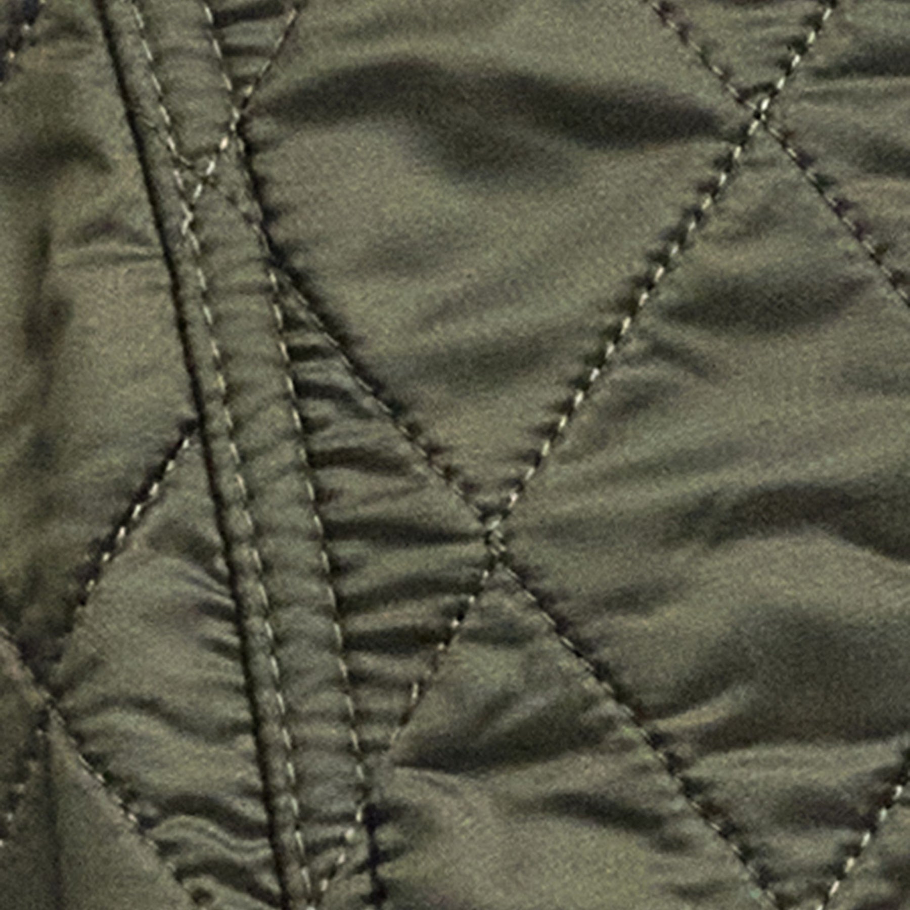 Barbour Women's Beadnell Polarquilt Jacket in Olive