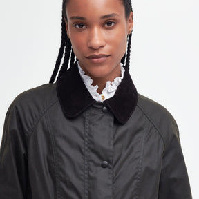 Barbour Women's Classic Beadnell Waxed Jacket in Olive