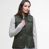 Barbour Women's Dahlia Gilet Gilet in Olive