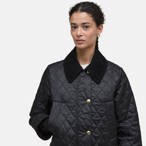 Barbour Women's Modern Beadnell Quilted Jacket in Black Classic