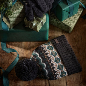 Barbour Case Fairisle Beanie in Green Loch