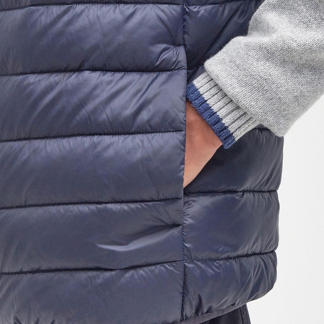 Barbour Men's Bretby Puffer Gilet in Navy