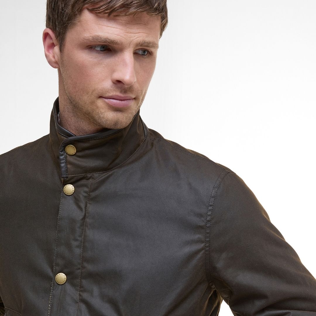 Barbour Men's Hereford Waxed Jacket in Olive