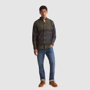 Barbour Men's Iceloch Tailored Fit Shirt in Shadow Tartan