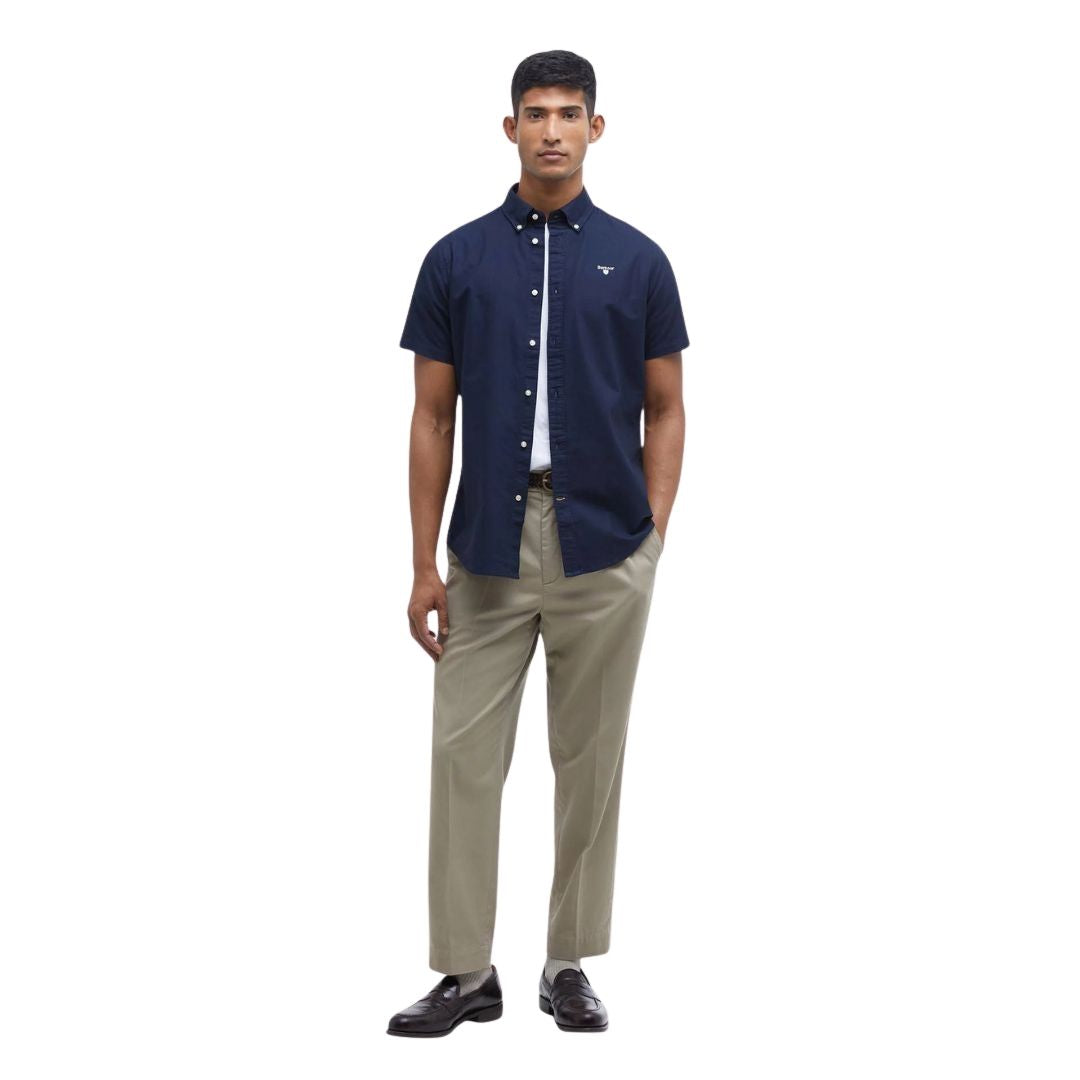 Barbour Men's Oxtown Oxford Tailored Short-Sleeved Shirt in Navy