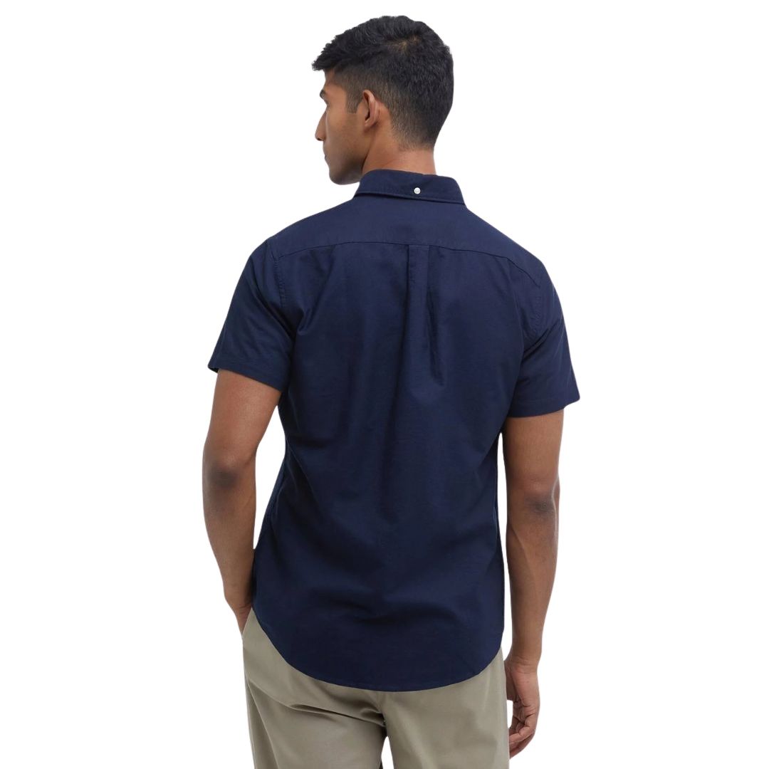 Barbour Men's Oxtown Oxford Tailored Short-Sleeved Shirt in Navy