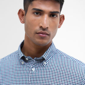 Barbour Men's Padshaw Tailored Fit Gingham Shirt in Green