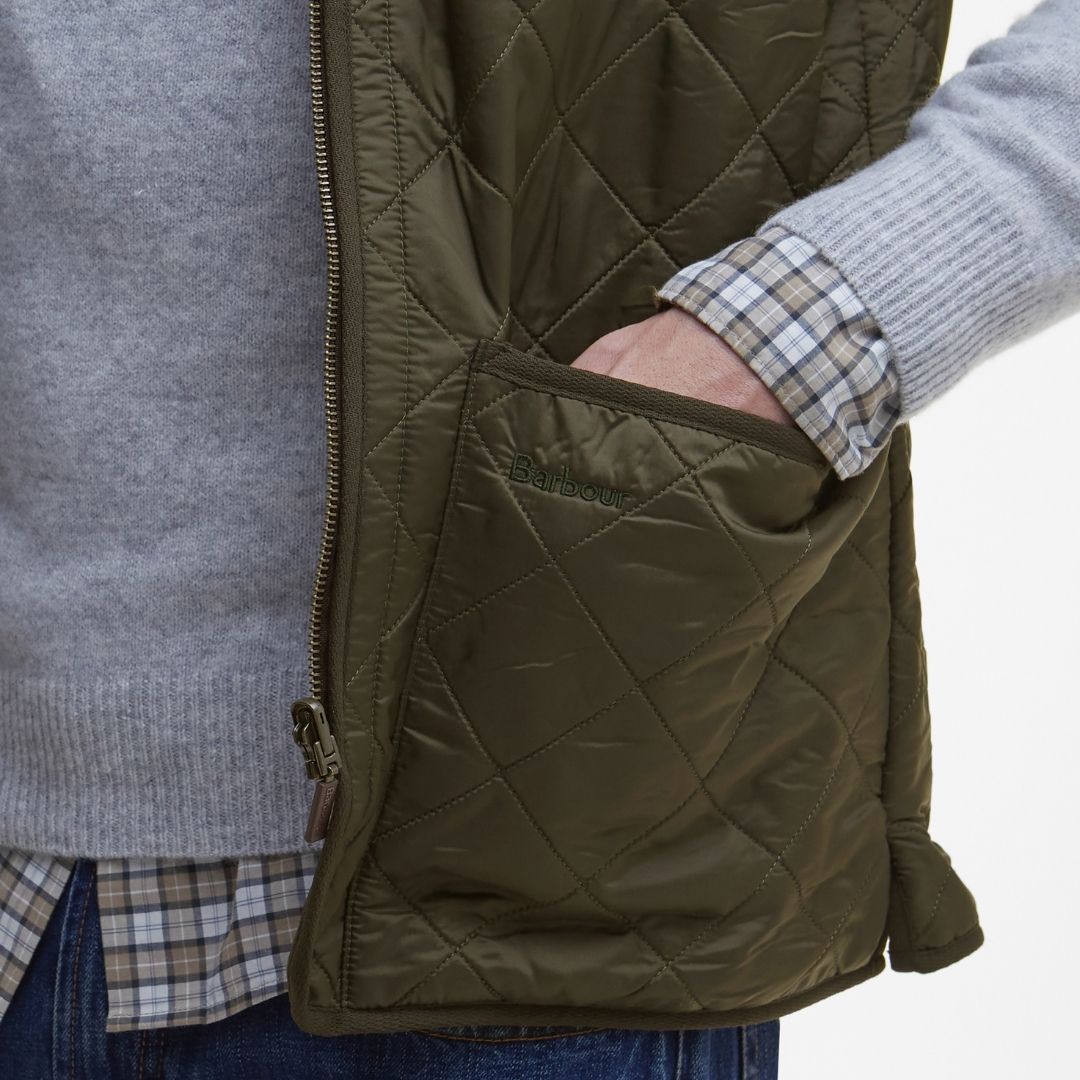 Barbour Men's Polarquilt Waistcoat in Olive