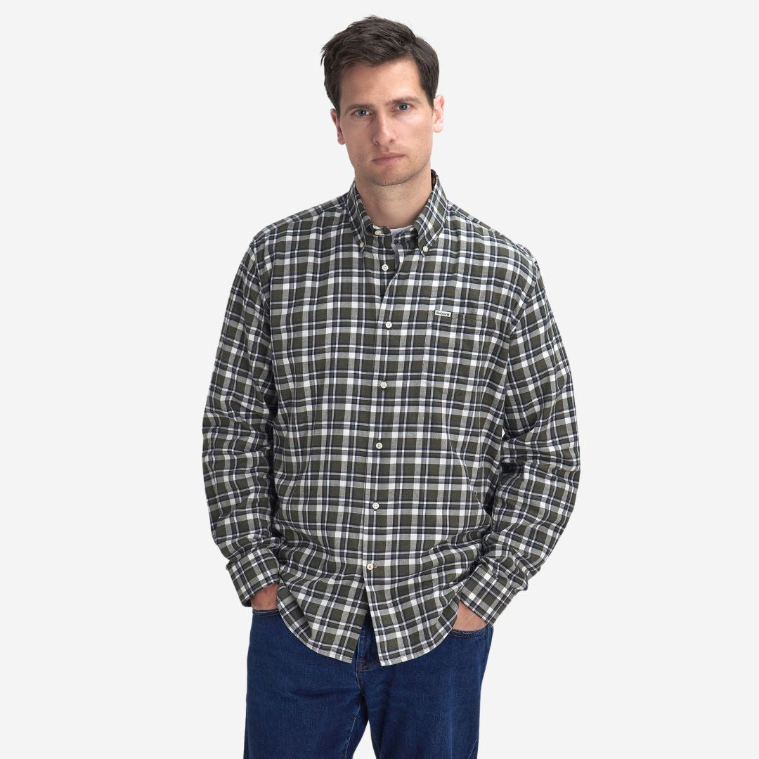 Barbour Men's Turville Regular Long-Sleeved Shirt in Olive