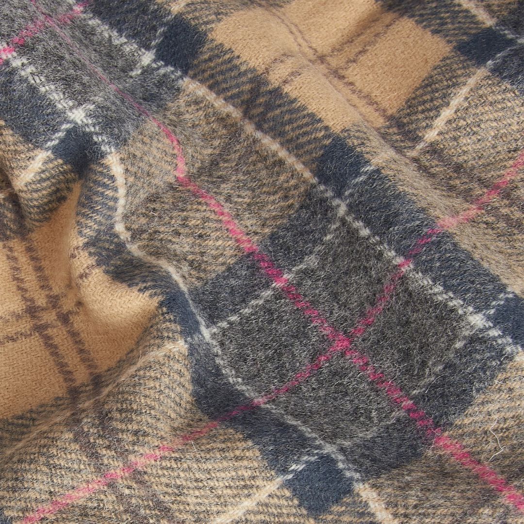 Barbour Tartan Lambswool Scarf in Dress