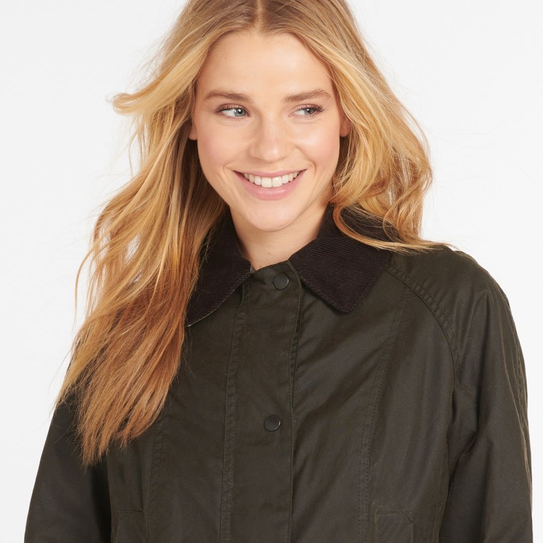 Barbour Women's Beadnell Waxed Jacket in Olive