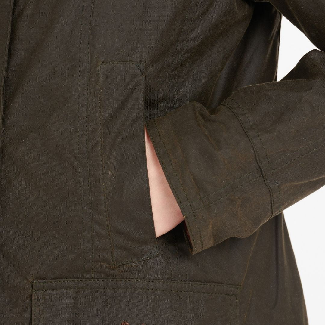 Barbour Women's Beadnell Waxed Jacket in Olive