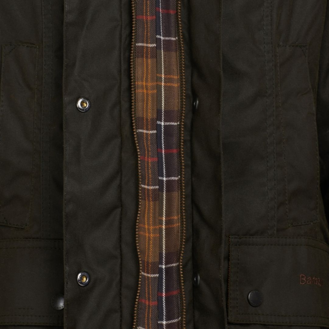 Barbour Women's Beadnell Waxed Jacket in Olive