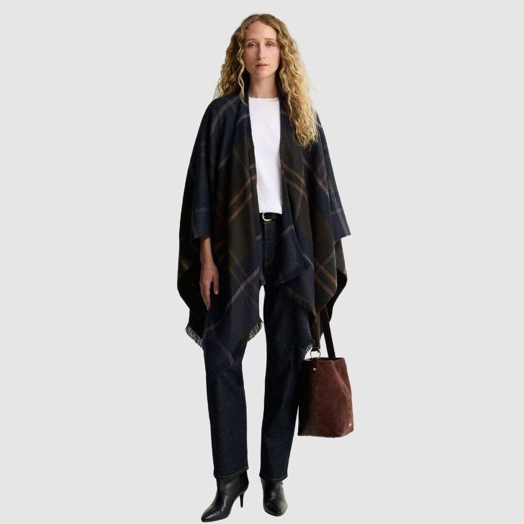 Barbour Women's Blair Tartan Serape in Shadow Tartan