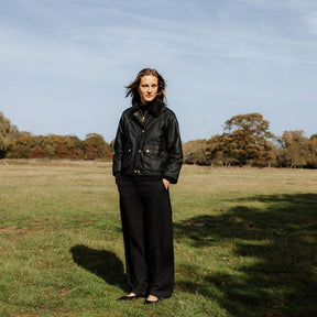 Barbour Women's Cropped Beadnell Waxed Jacket in Black