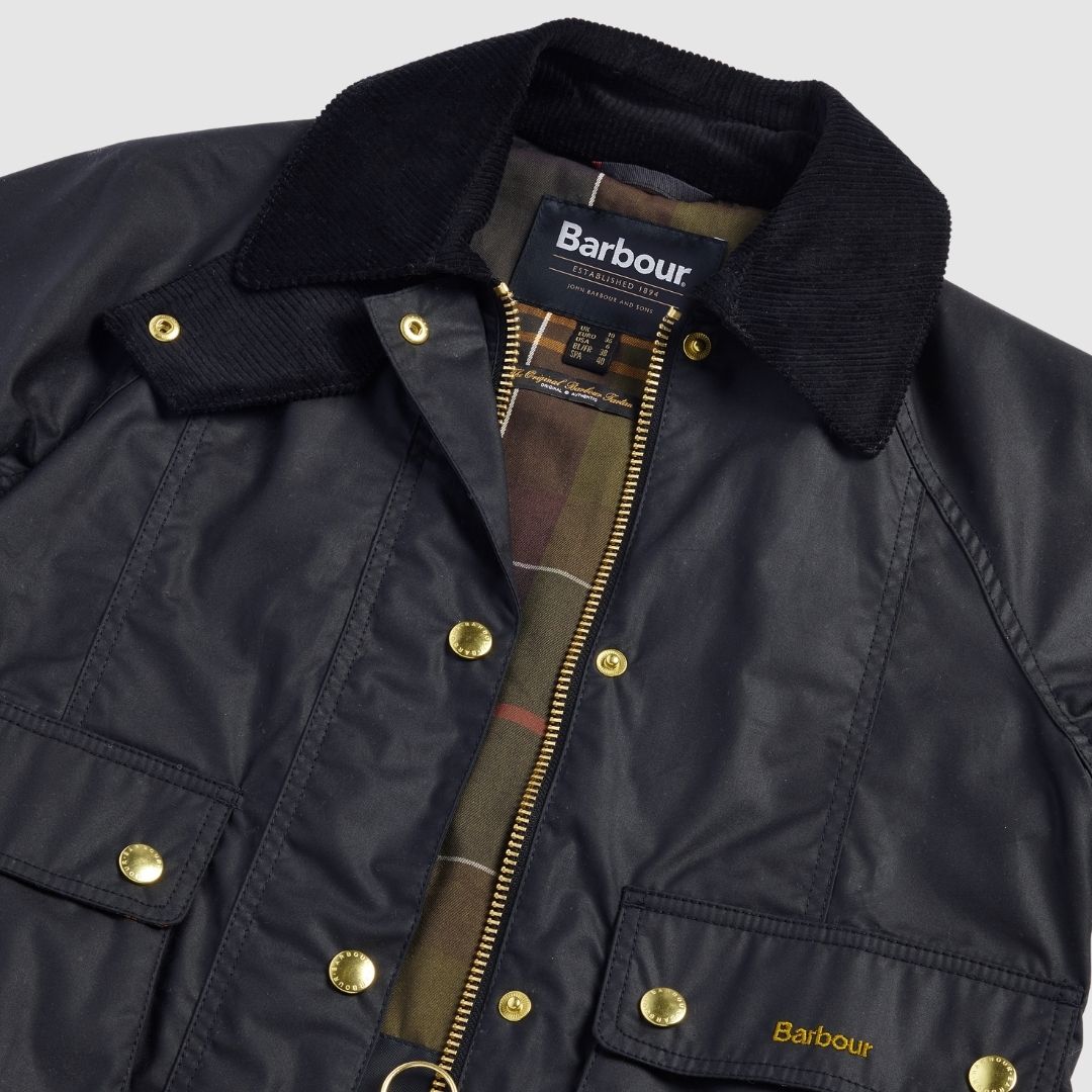 Barbour Women's Cropped Beadnell Waxed Jacket in Black