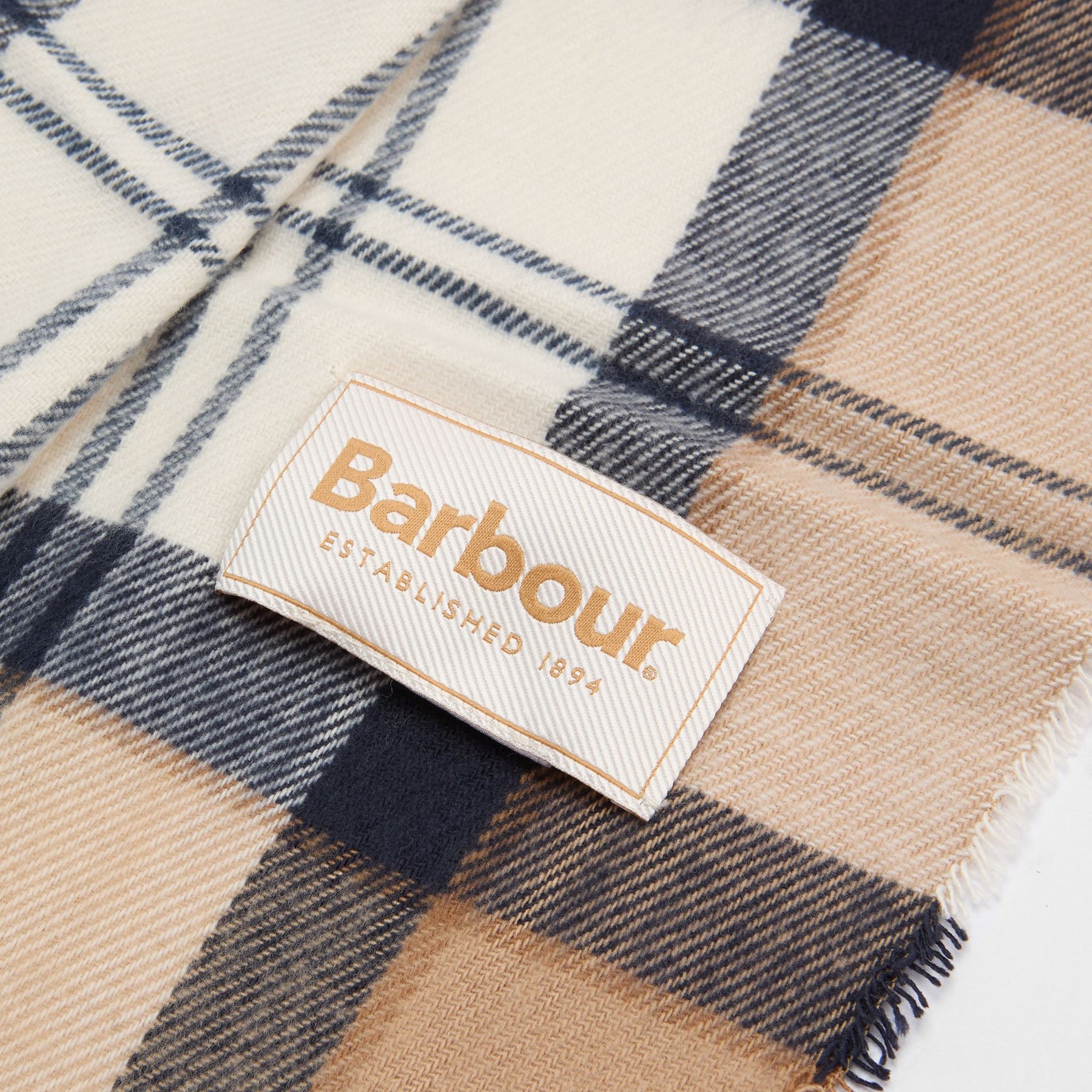 Barbour Women's Dover Beanie & Hailes Scarf Gift Set in Hessian Tartan