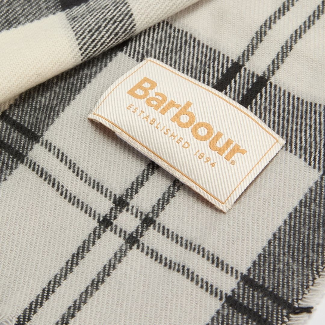 Barbour Women's Dover Beanie & Hailes Scarf Gift Set in Monochrome