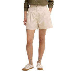 Barbour Women's Fern Pleated Shorts in Jasmine