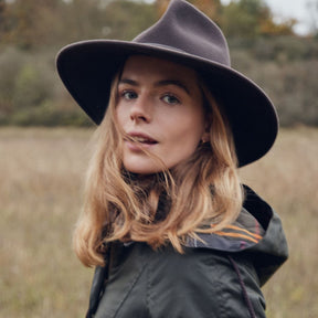 Barbour Women's Tack Fedora in Chocolate-Praline