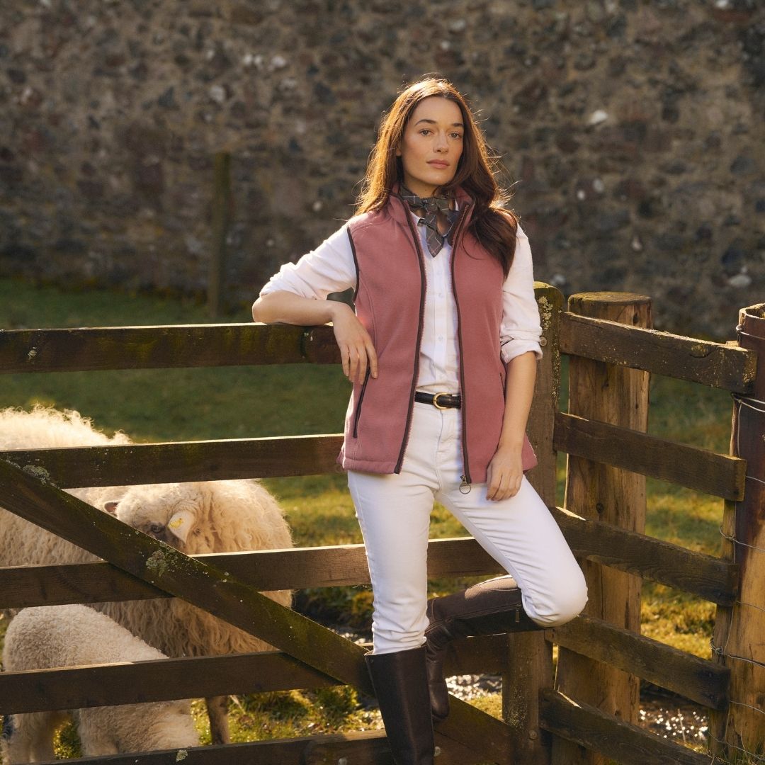 Barbour Women's Country Colton Fleece Gilet in Fig