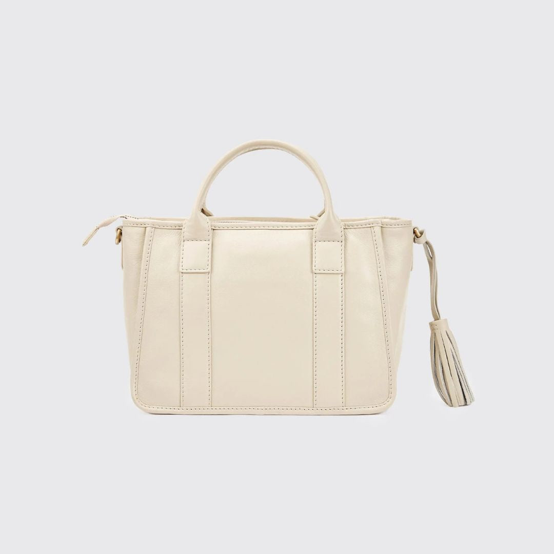 Dubarry Ramelton Leather Handbag in Oyster
