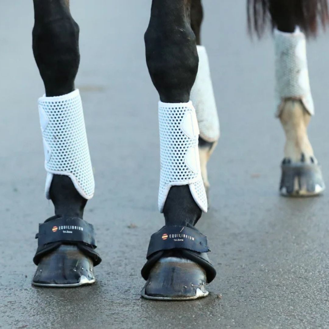 Equilibrium Tri-Zone Over Reach Boots in Black