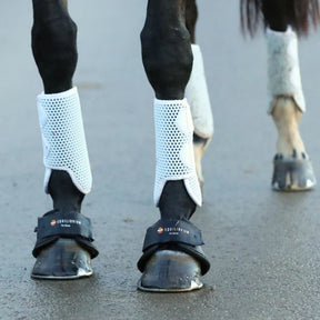 Equilibrium Tri-Zone Over Reach Boots in Black