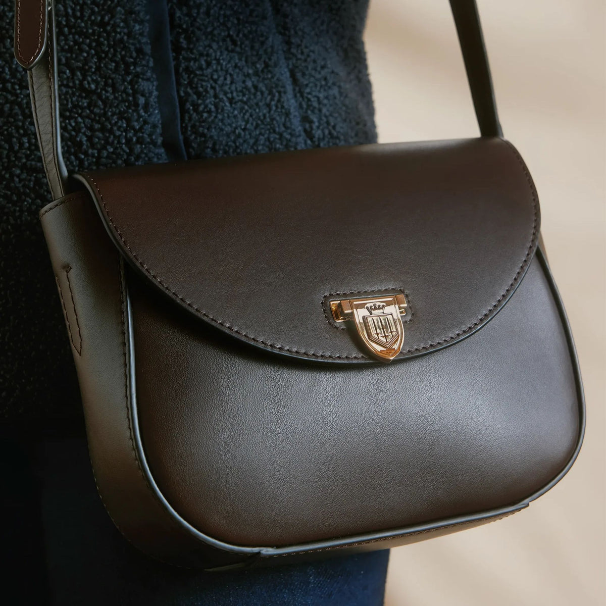 Fairfax & Favor Blenheim Leather Saddle Bag in Mahogany