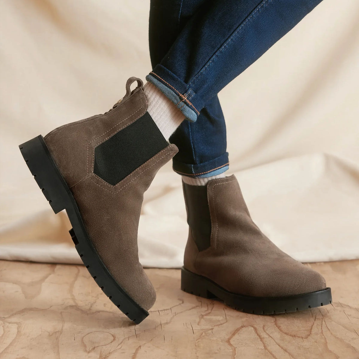 Fairfax & Favor Boudica Sheepskin Lined Ankle Boot in Fog