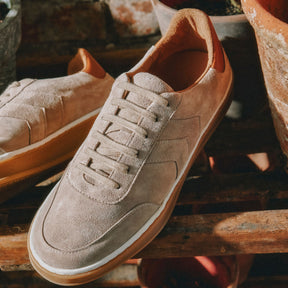 Fairfax & Favor Kendrick Suede Trainer in Fawn