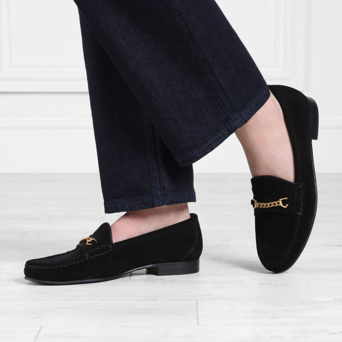 Fairfax & Favor Women's Apsley Suede Loafer in Black