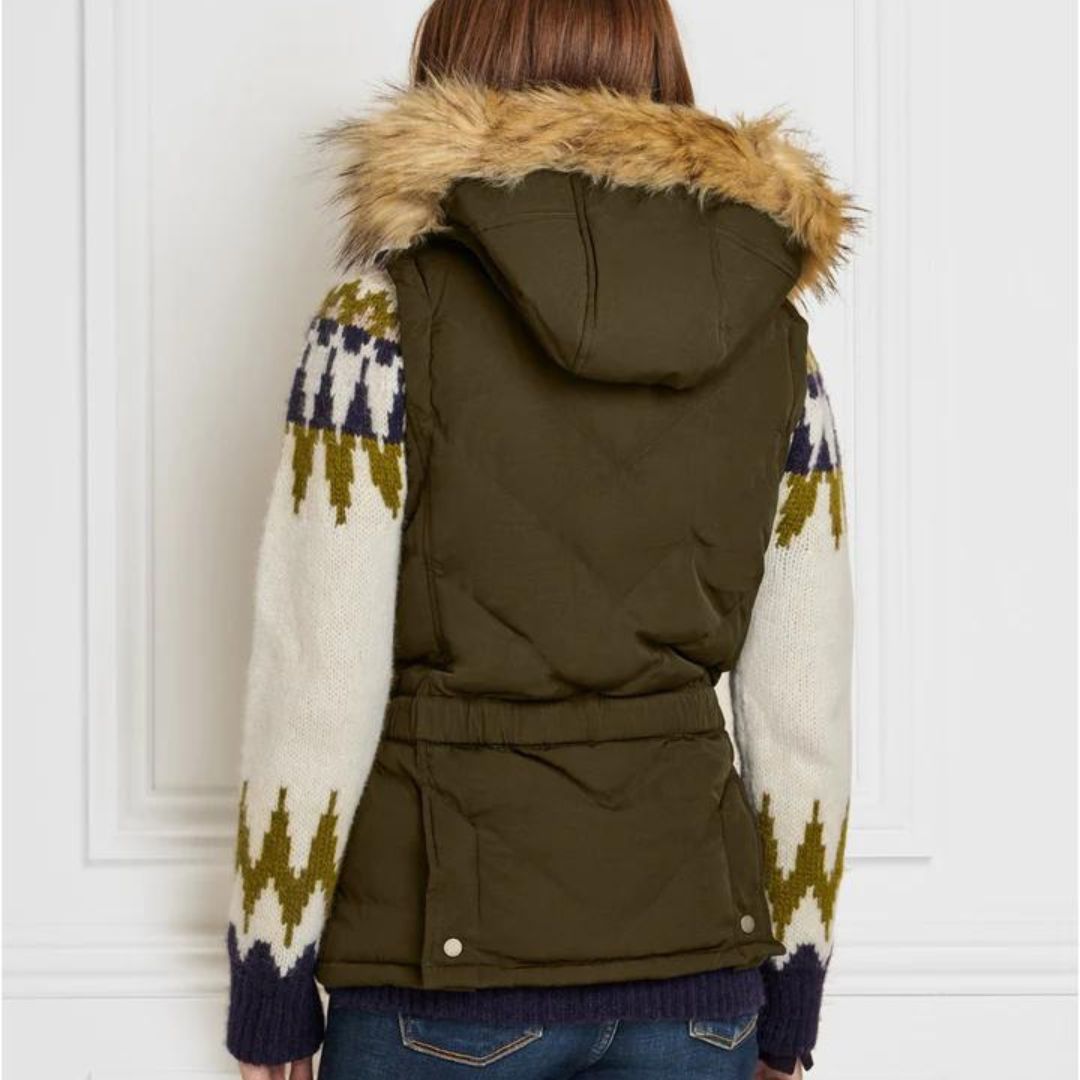 Fairfax & Favor Women's Charlotte Padded Gilet in Khaki