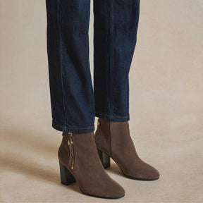 Fairfax & Favor Women's Oakham Ankle Boot in Deep Taupe Suede