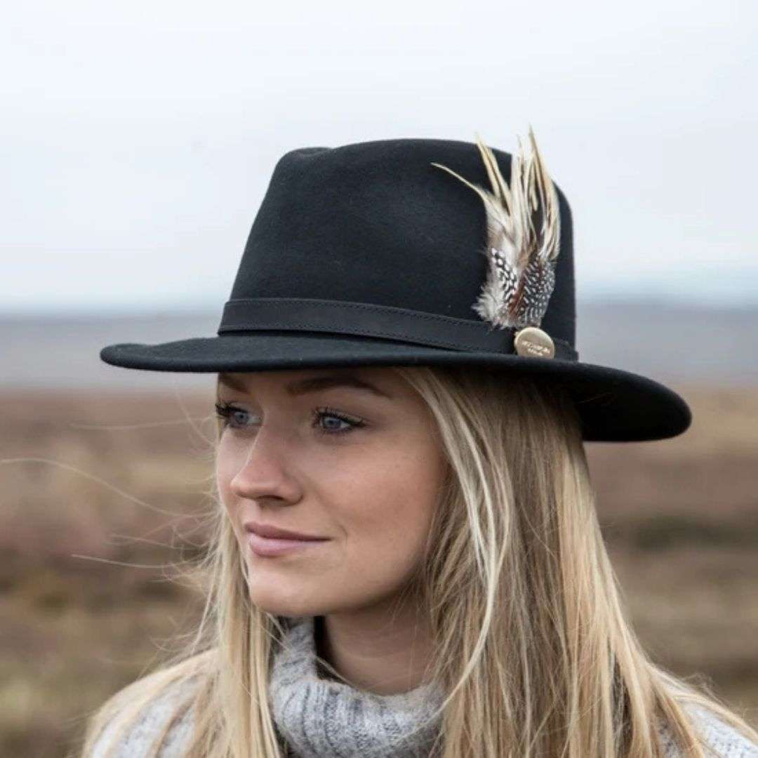 Hicks & Brown Suffolk Fedora in Black with Fawn Feather
