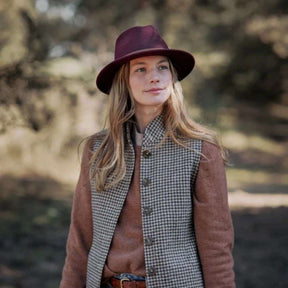 Hicks & Brown Suffolk Fedora in Plum with Bronze Feather