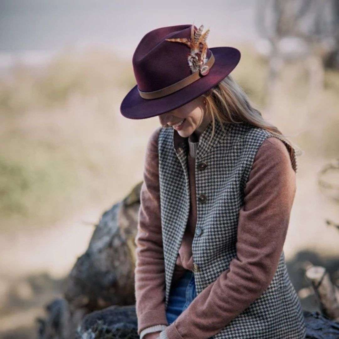 Hicks & Brown Suffolk Fedora in Plum with Bronze Feather