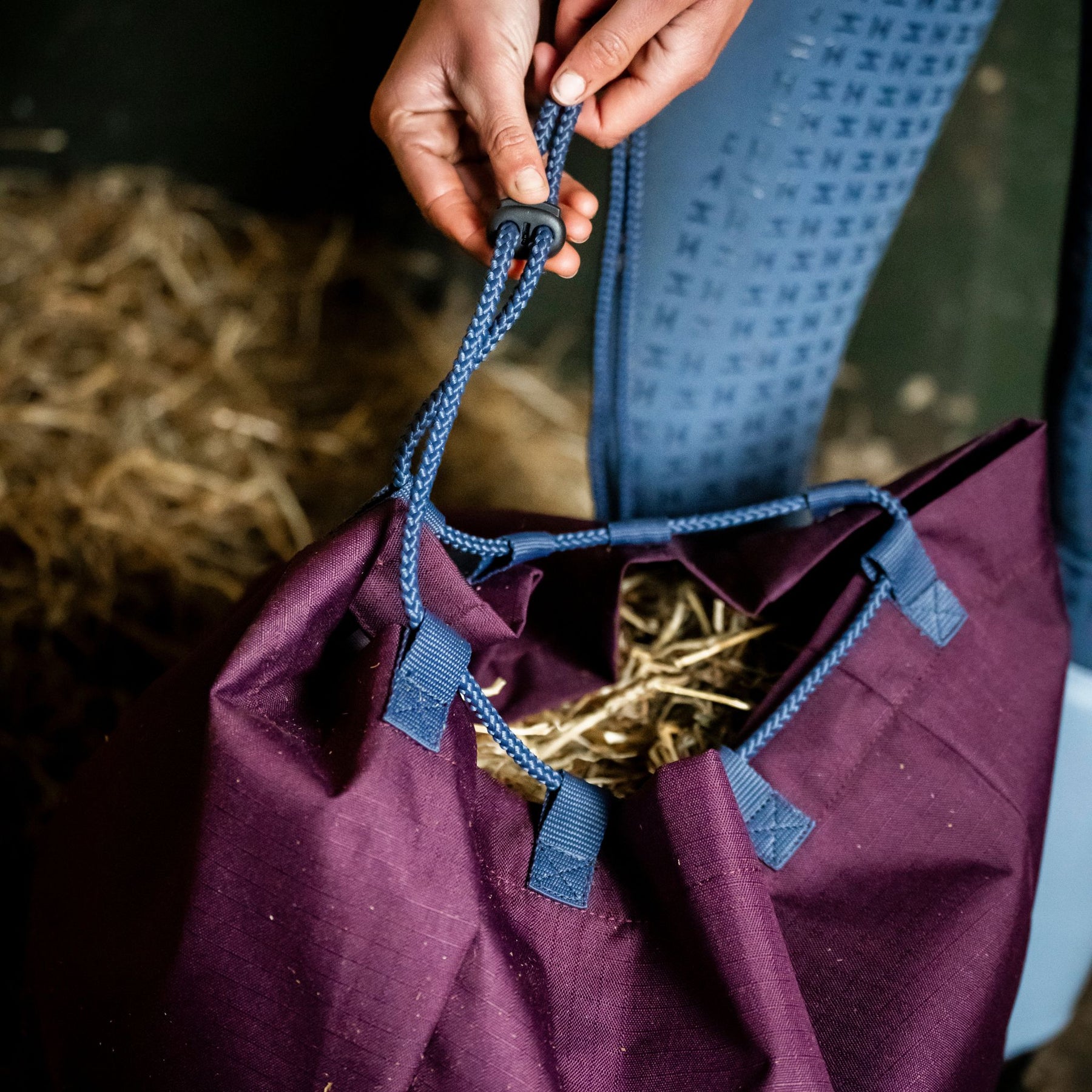 Horseware Revive Hay Bag in Fig & Navy